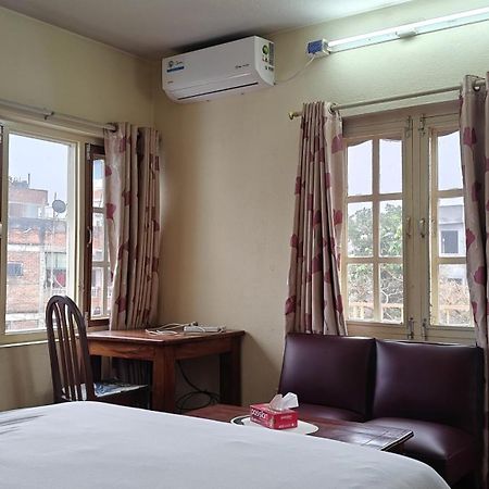 Rooftop Studio And 2Bhk Apartments In Kathmandu'S Most Happening Place Екстериор снимка