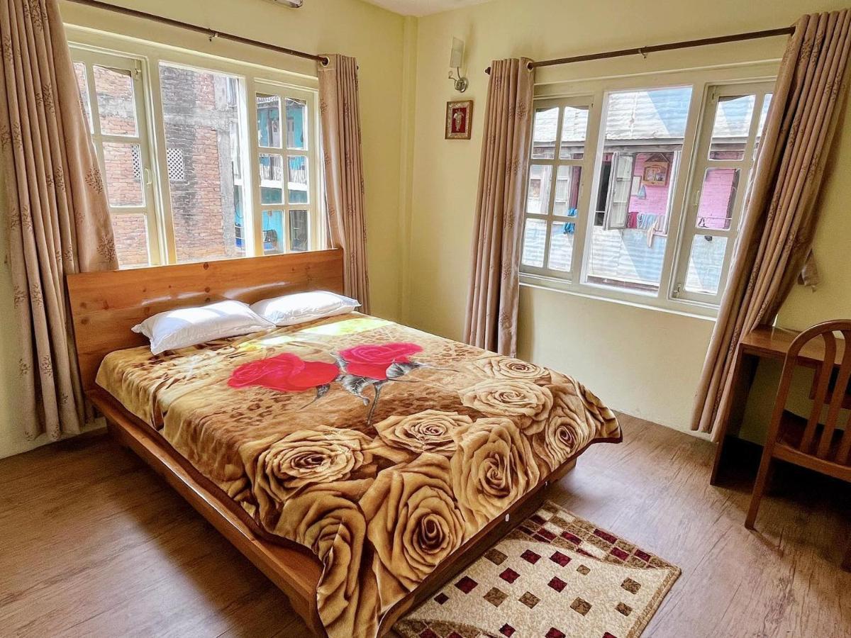 Rooftop Studio And 2Bhk Apartments In Kathmandu'S Most Happening Place Екстериор снимка