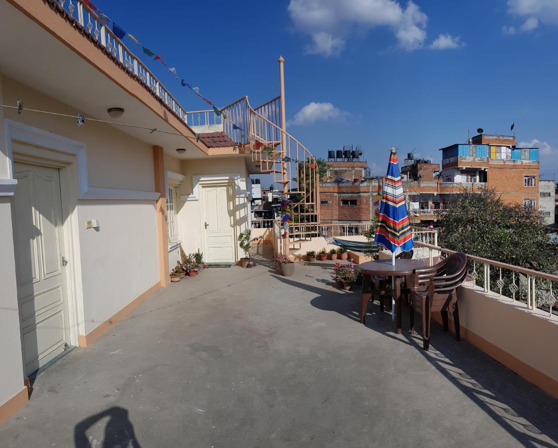 Rooftop Studio And 2Bhk Apartments In Kathmandu'S Most Happening Place Екстериор снимка